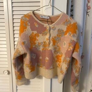 Zara Women's Floral Sweater - Pink, Orange, Gray, and Cream